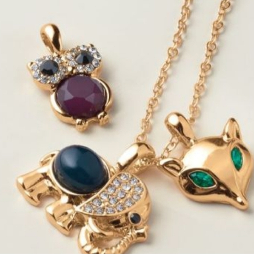 Gold Wise Animal Pendant Necklace Set With Three Removeable Charms.  Nwt - Picture 2 of 4